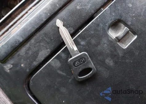 1997 Ford F350 from USA, damaged, VIN 1FTJW36F9VEA77816